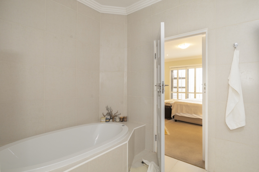 4 Bedroom Property for Sale in West Beach Eastern Cape